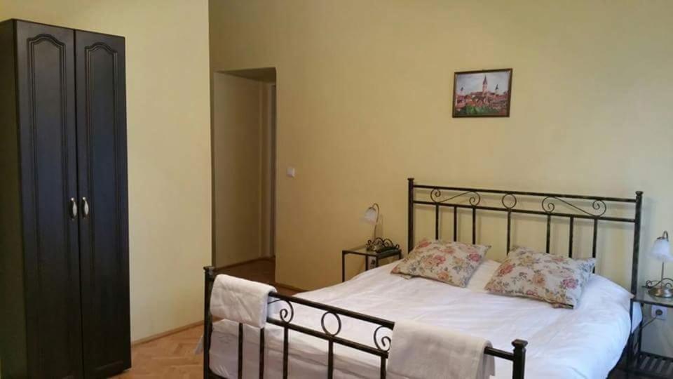 Central Square Studios Sibiu Exterior photo